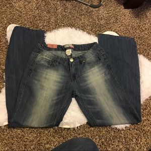 NWT Women’s flare Curvy Fit Jeans